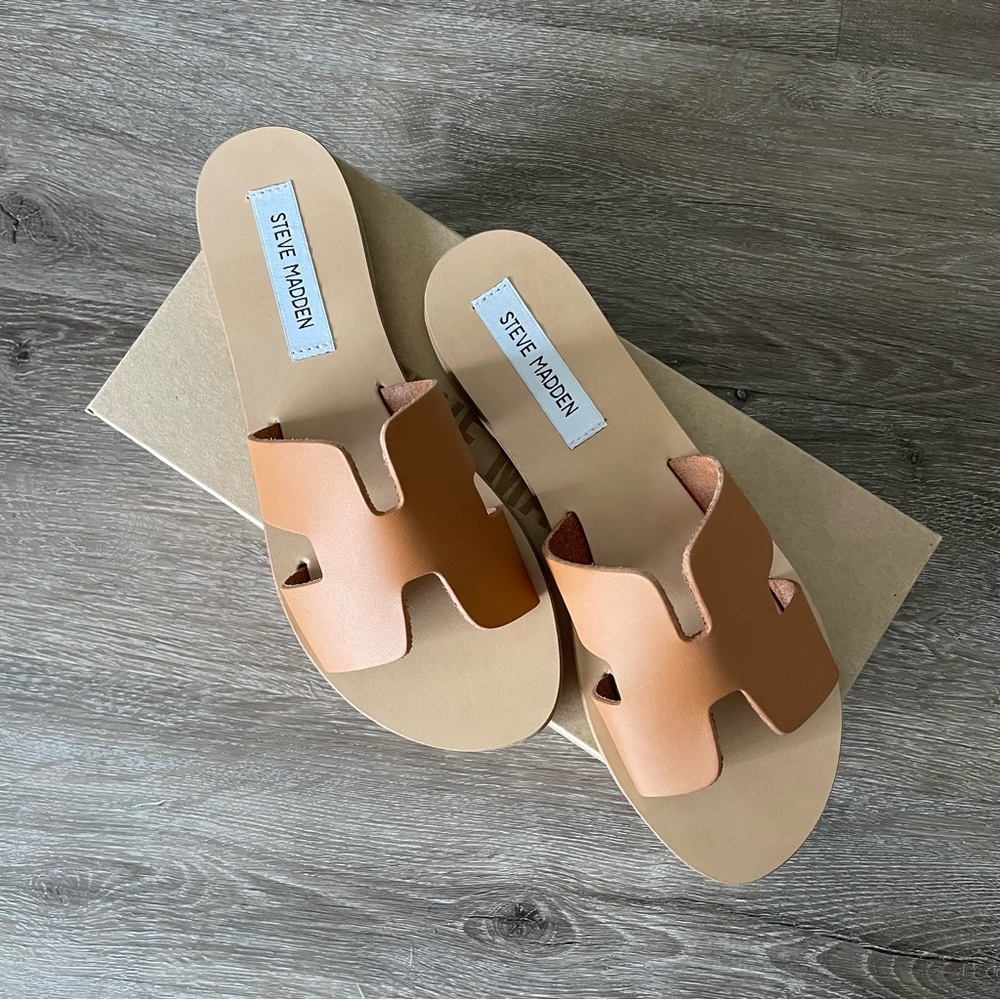 Steve Madden Cognac Slides